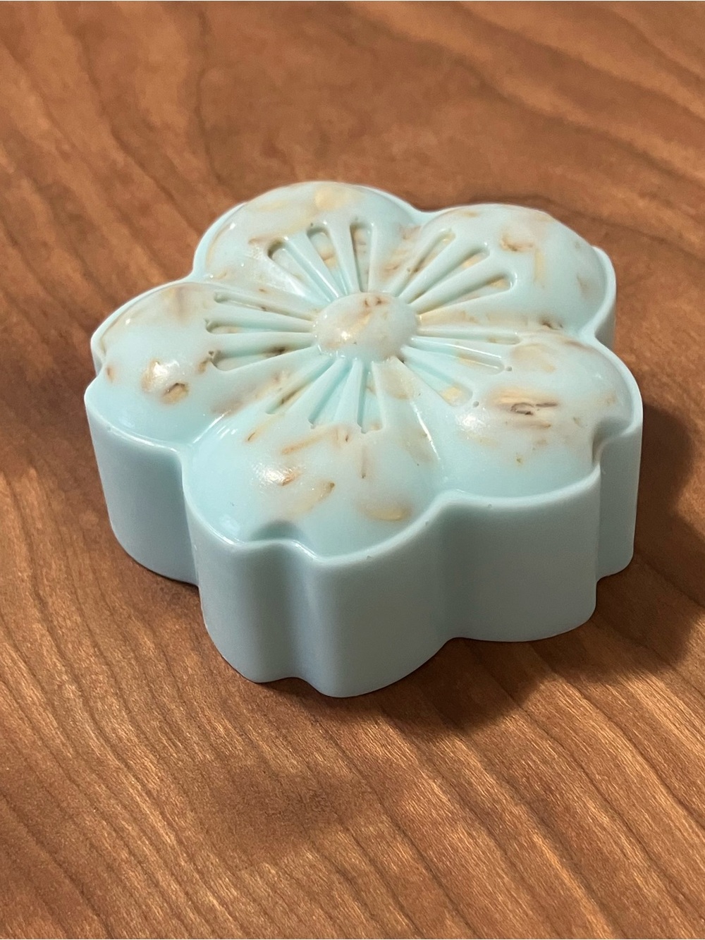 Coconut Goats Milk Soap, w/ Oatmeal, Handcrafted